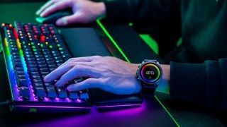 Razer ve Fossil oyunculara odaklı akıllı saat duyurdu