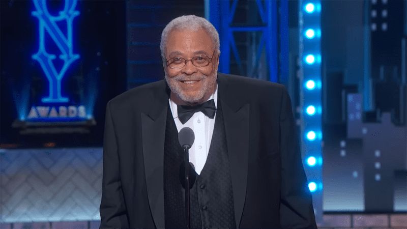 Star Wars ve James Earl Jones'un İkonik Ses Performansı