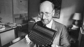 İlk ev bilgisayarının mucidi Clive Sinclair hayatını kaybetti