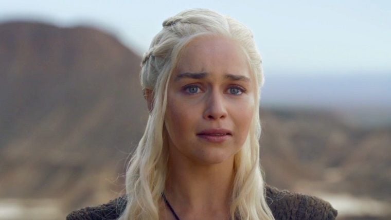 Unlu Oyuncu Emilia Clarke Game Of Thrones Dizisine Veda Etti